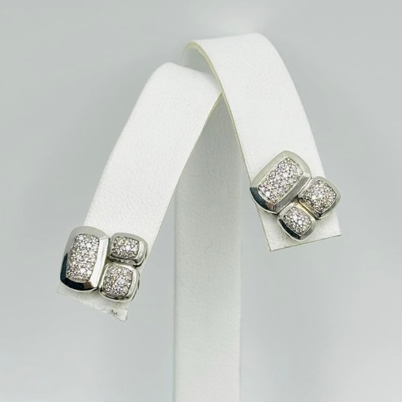 David Yurman Confetti Stud
Earrings With Diamonds - Picture 4 of 10
